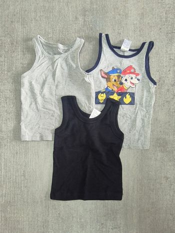 Lots t-shirt sans manche garçon 3 ans