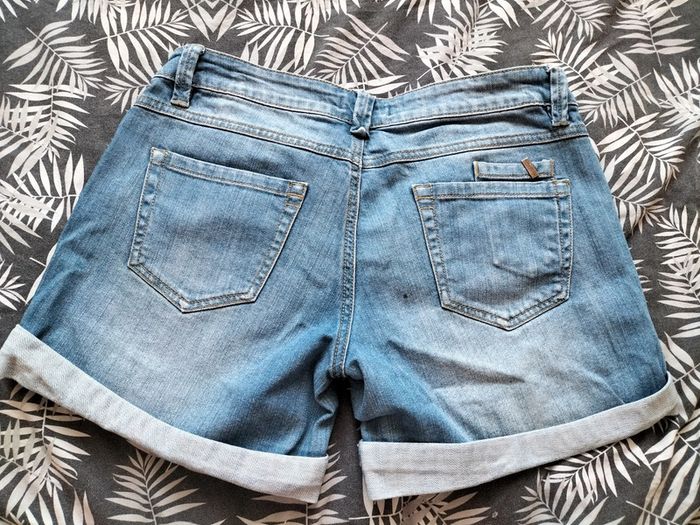 Short en jean femme taille 38 - photo numéro 2
