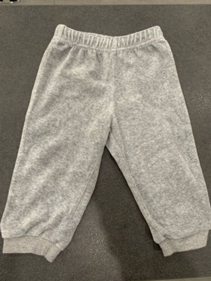 Lot  de 5 bas pyjama 9 et 12 mois