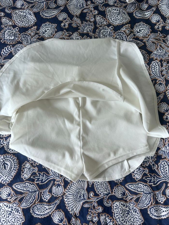 jupe short - photo numéro 3