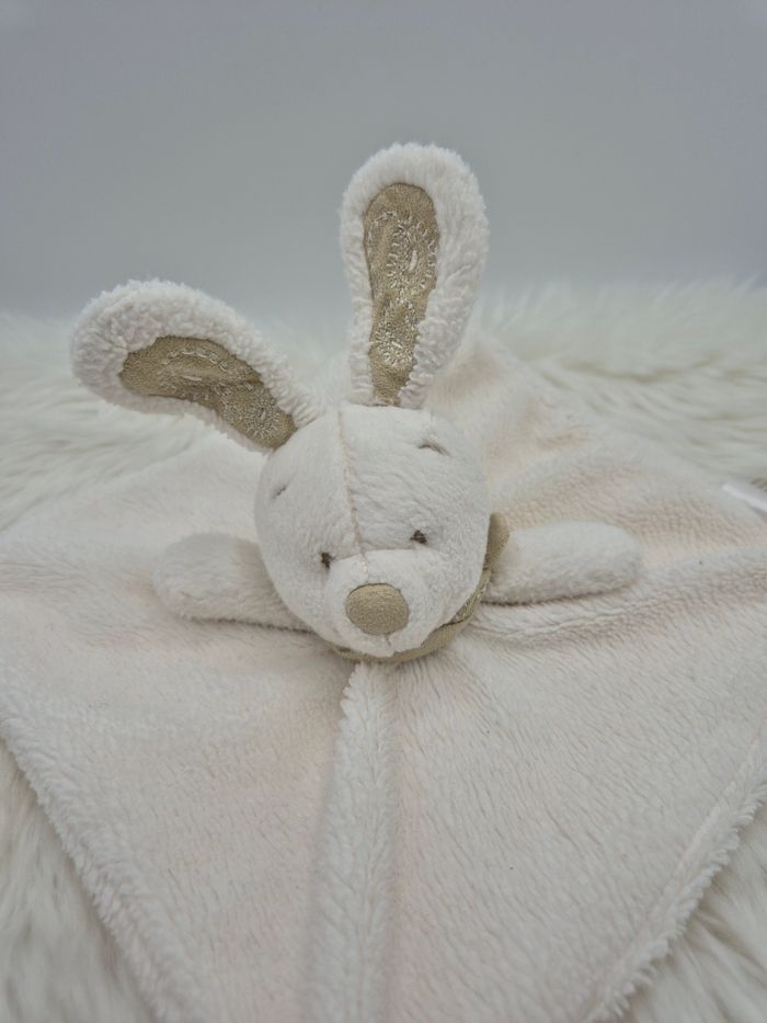 Doudou plat lapin blanc beige Bandana Nicotoy - photo numéro 2
