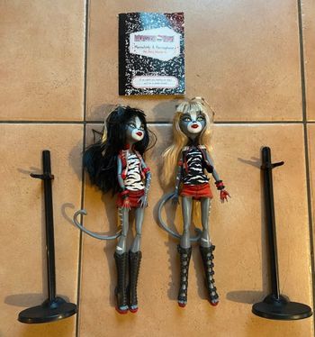 Poupées Purrsephone et Meowlody