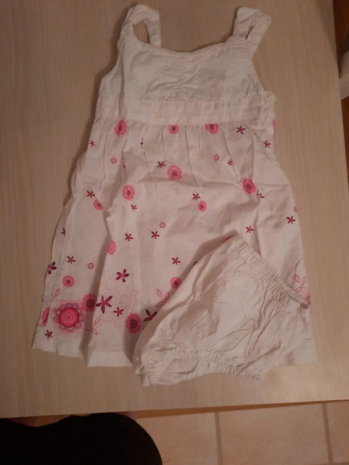 Lot été bébé fille 12 mois - photo numéro 2