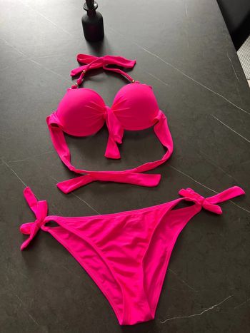 Bikini rose fluo