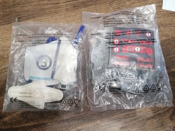 2 véhicules à monter Happy Meal