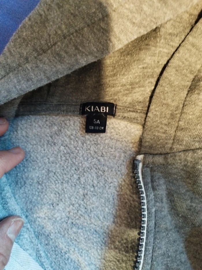 Gilet à capuche - photo numéro 2