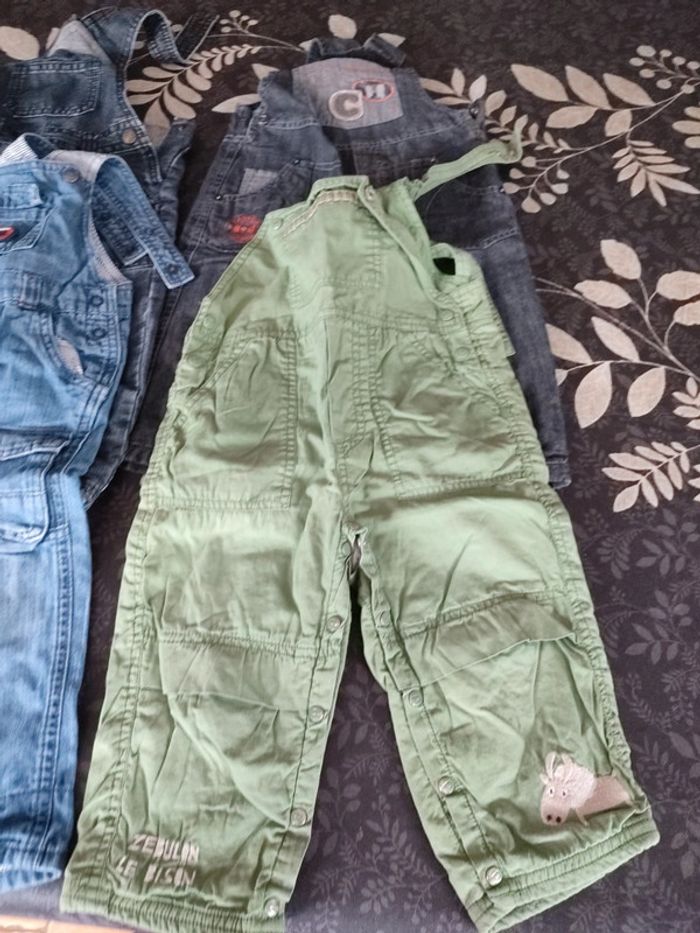 Lot salopettes 18 mois - photo numéro 2