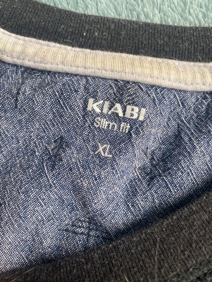 Pull noir - photo numéro 3