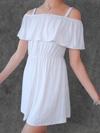 Robe patineuse épaule dénudé décolleté volant blanc - 36/S à 38/M