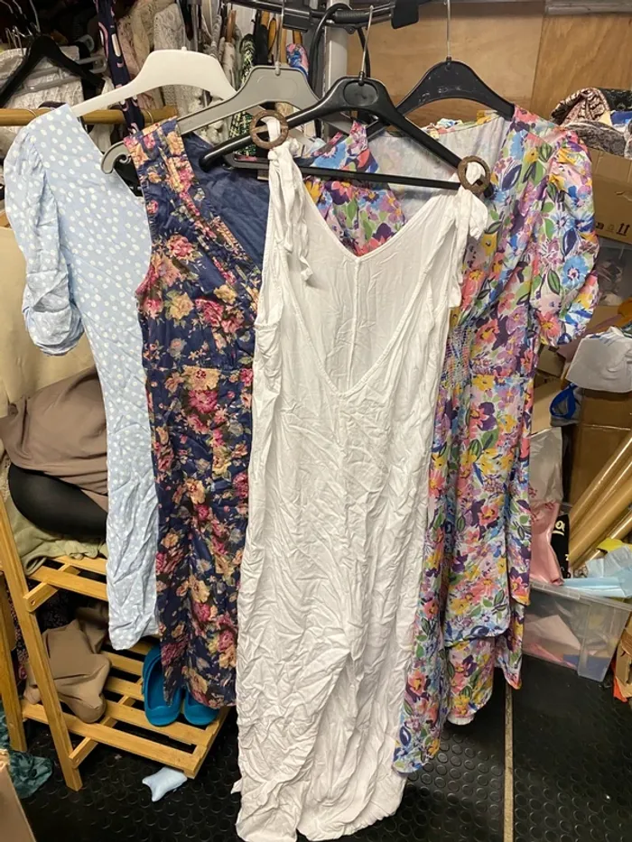 Robes Taille L - photo numéro 2