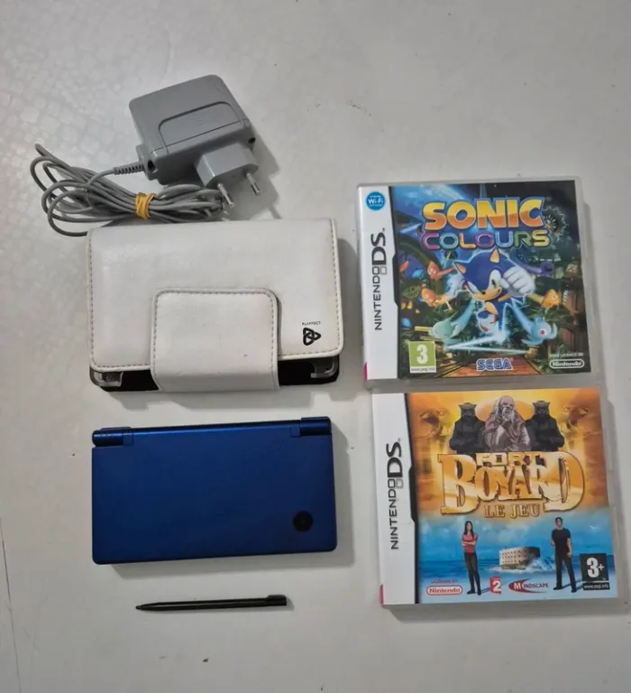 Console Nintendo ds dsi bleu métallisé et jeux