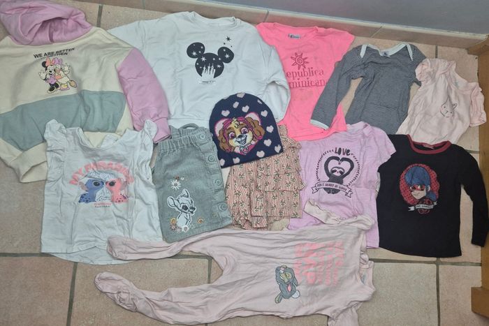 Lot vêtement petite fille