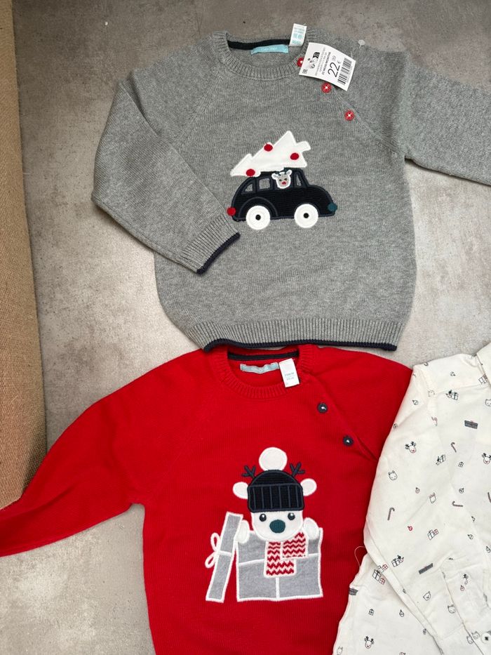 Lot de vêtements Noël - photo numéro 2