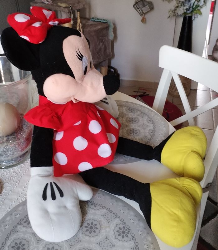 Grande peluche XXL "Minnie" en très bon état