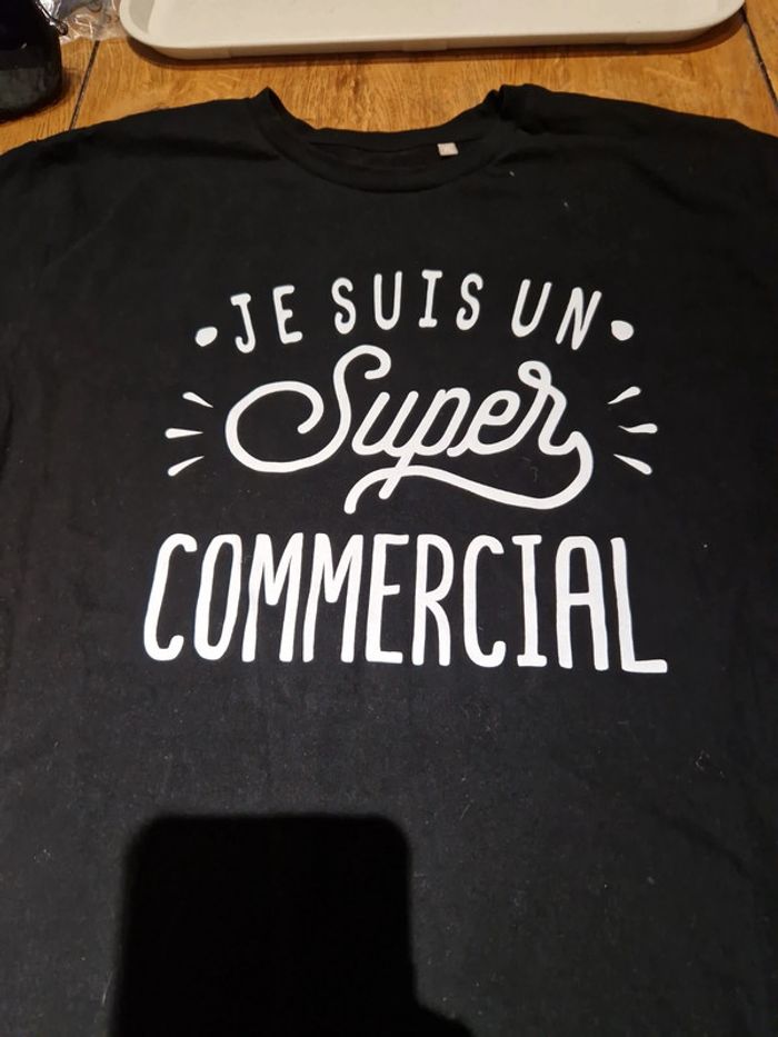 Tee-shirt "Super commercial " - photo numéro 3