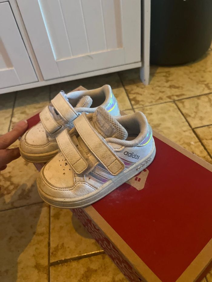 Adidas taille 20 - photo numéro 3