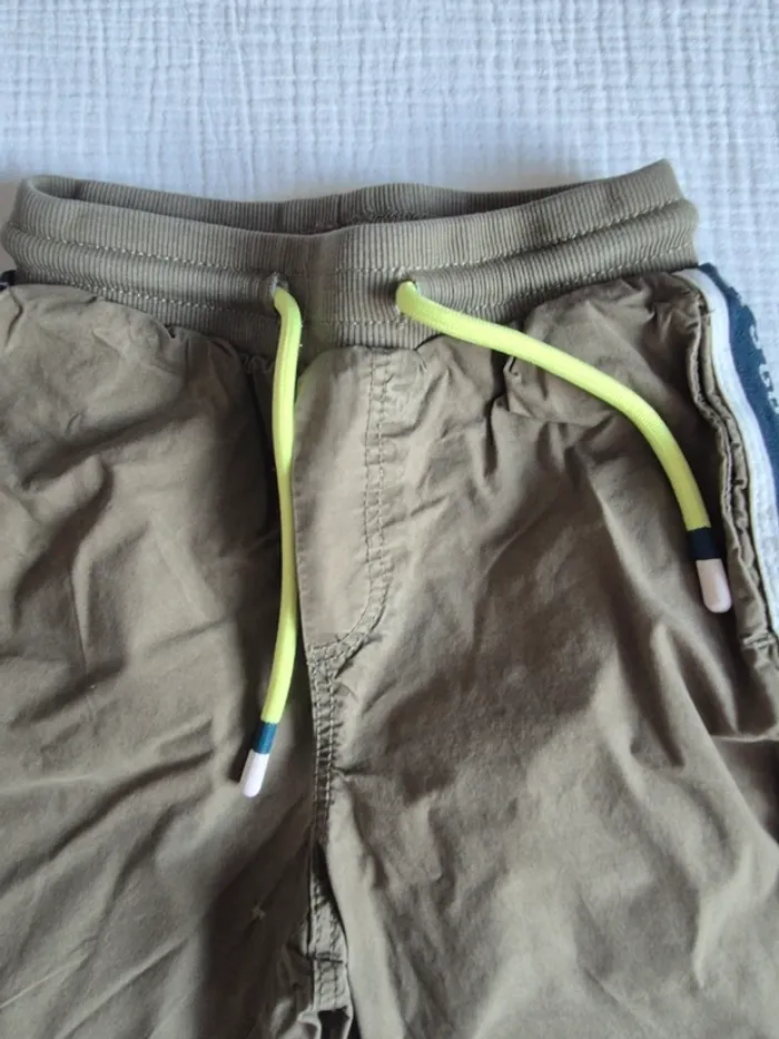 Short kaki Tape à l'oeil 7 ans - photo numéro 3