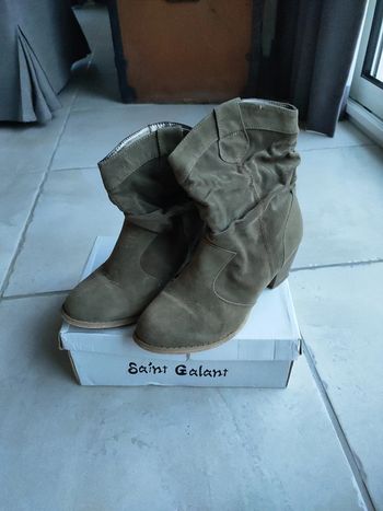 Bottines taupe nubuck