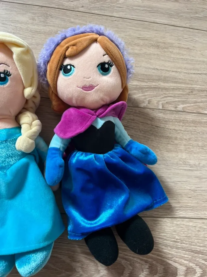 Peluches Anna et Elsa - photo numéro 3