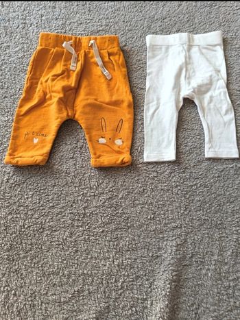 1 legging+ 1 jogging sarouel 3 mois