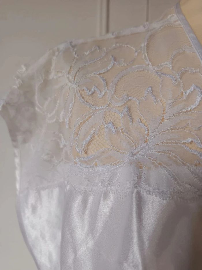 💎haut top sexy satiné brillant élégante été made in France vintage rare dentelle Warner taille l 40 - photo numéro 7