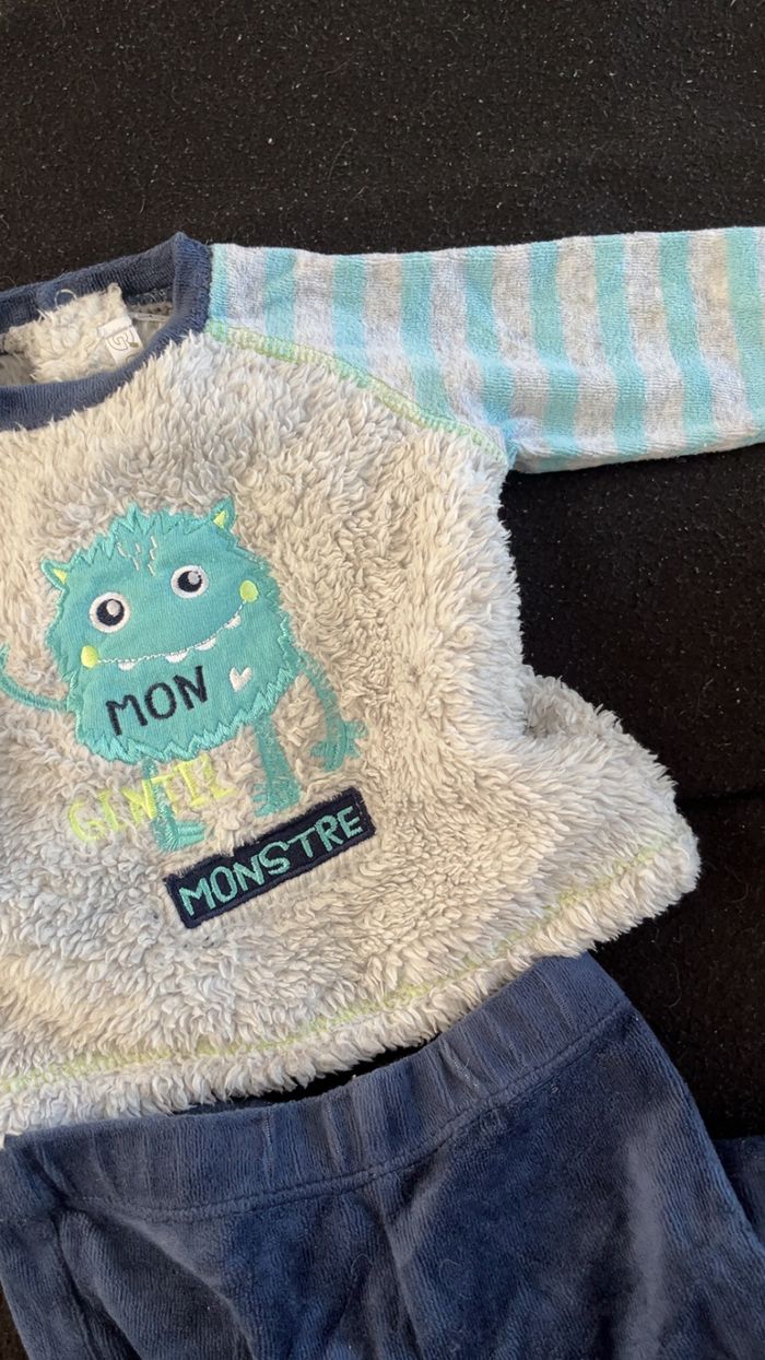 Pyjama 3 mois - photo numéro 4