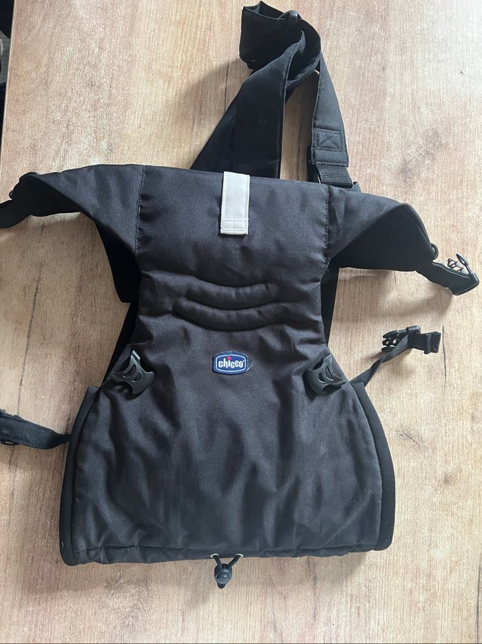 🖤 Porte-bébé Chicco noir – Neuf, jamais utilisé 👶 - photo numéro 2