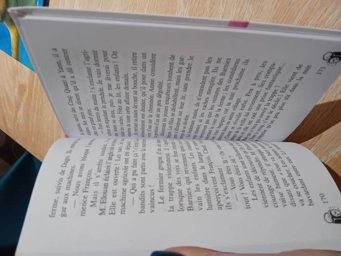 Le club des cinq - Tome 11 Au bord de la mer - dès 8 ans - Comme neuf - photo numéro 3