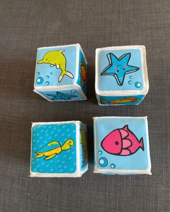 Lot 4 cubes plastifiés 5 cm