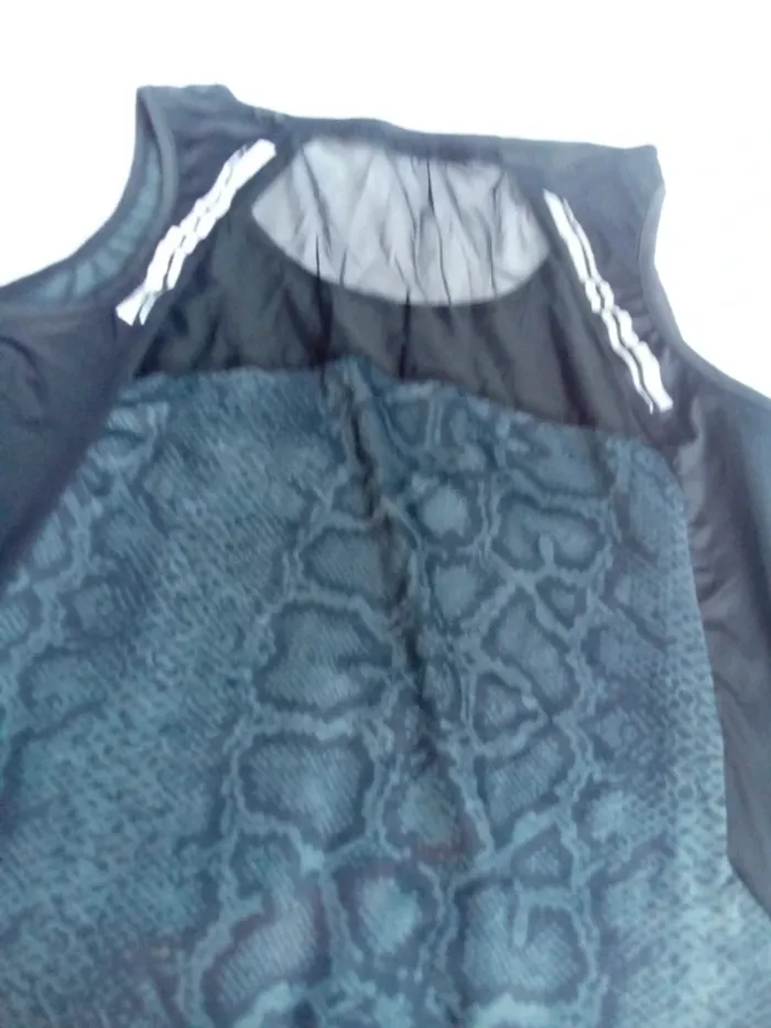 Haut sport taille 44 - photo numéro 6