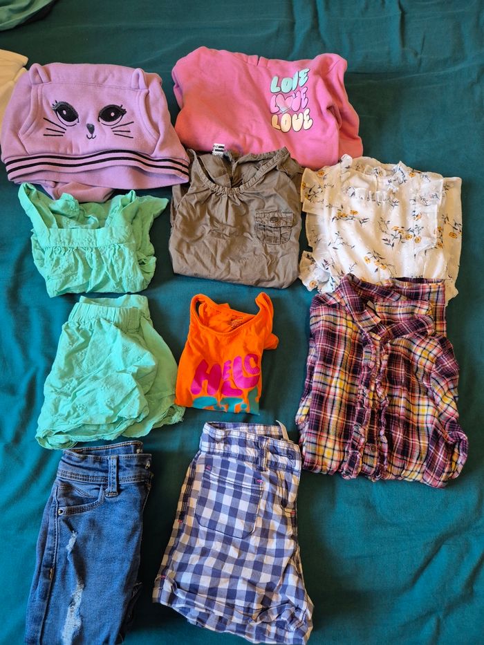 Lot vêtements fille 4 ans