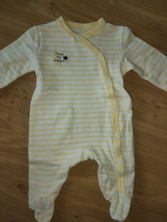 Pyjama 1 mois