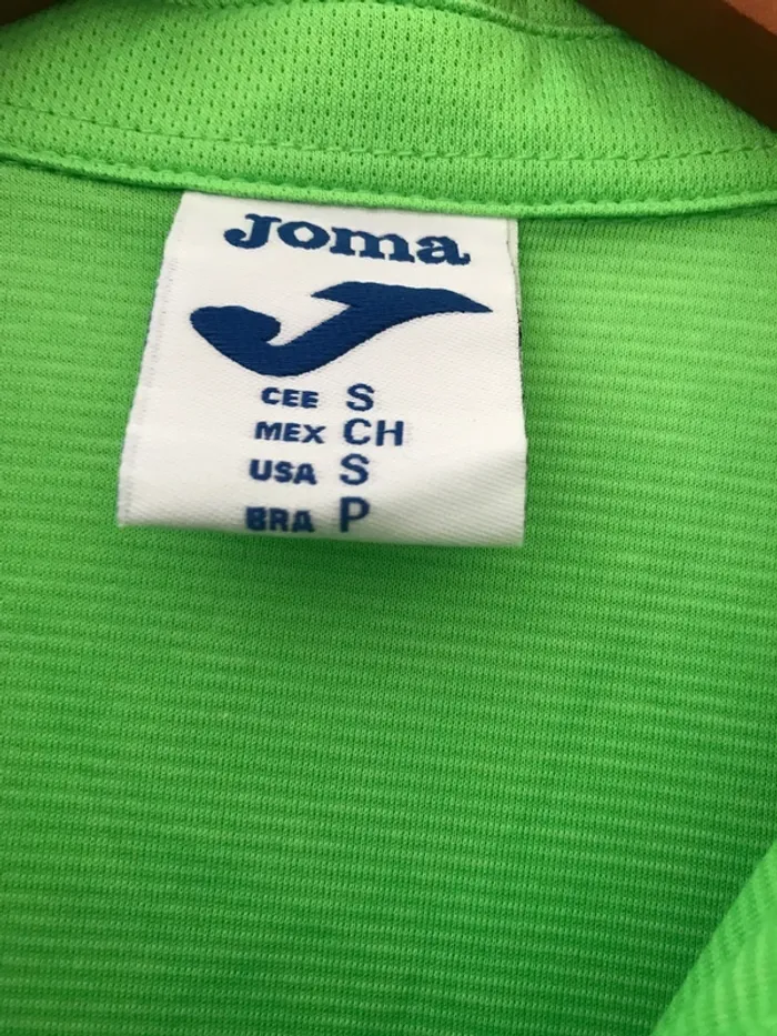 t-shirt s col polo joma juste lavé non porté matière micro aérée - photo numéro 3