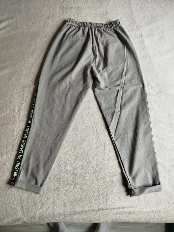 Pantalon gris femme 7/8 Chino Bershka taille S - photo numéro 9