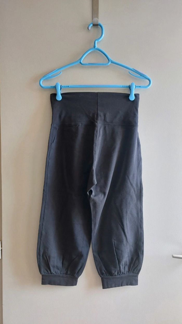 Bermuda DOMYOS taille XS ou 34 - photo numéro 2