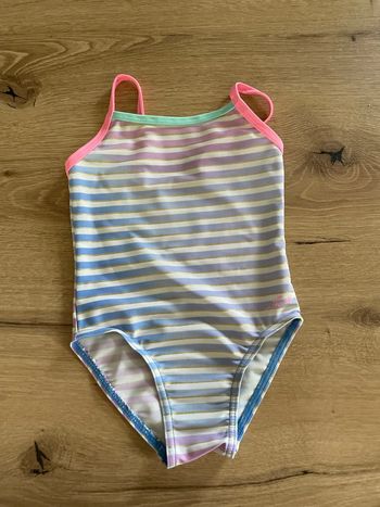 Maillot de bain Décathlon taille 4 ans