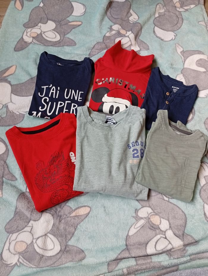 T-shirts