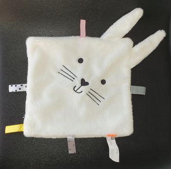 Doudou lapin blanc
