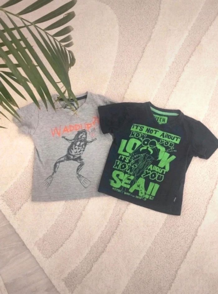 Lot 2 t-shirts 3 ans