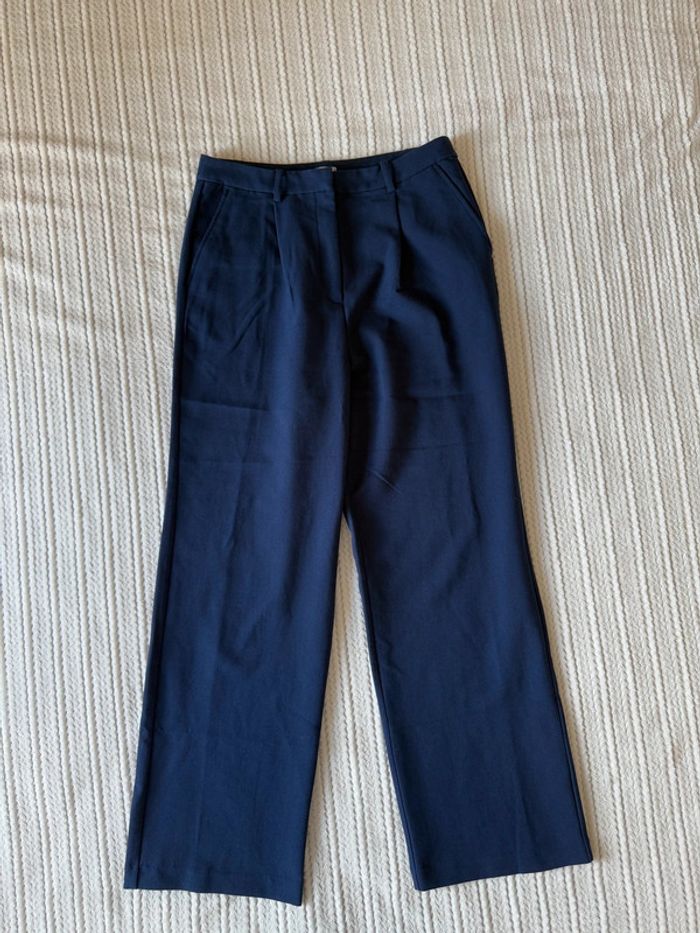 Très beau pantalon fluide bleu marine / Taille 42 - photo numéro 2