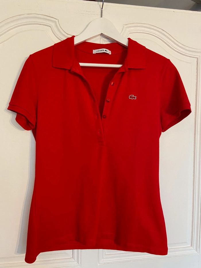 Polo Lacoste rouge taille 42