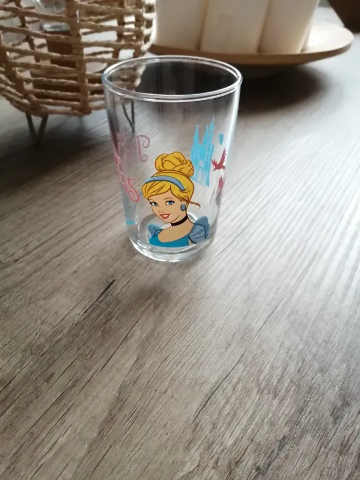 Verre "Disney Princesse" - photo numéro 3