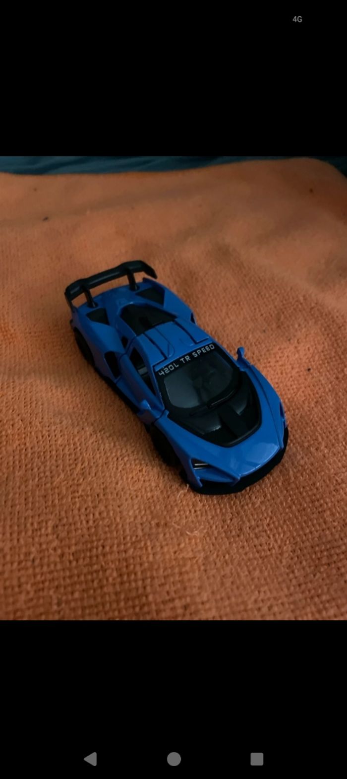 2 petite voiture - photo numéro 3