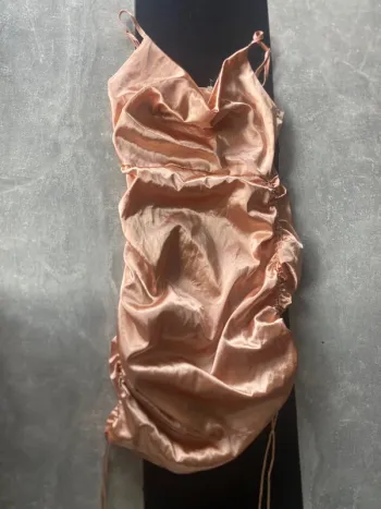Robe satiné XS - shein