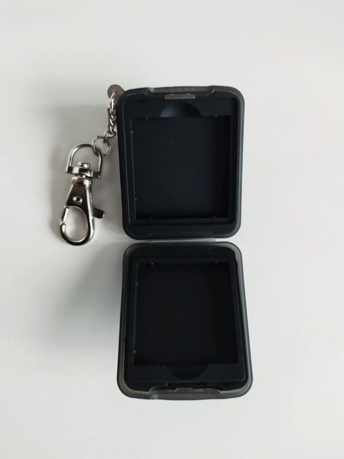 Porte clés noir pour jeux Nintendo DS Techmobility neuf - photo numéro 3