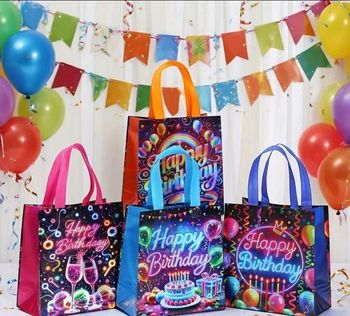 un sac d' anniversaire pour l'occasion de mon anniversaire 