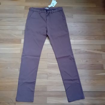 Chino 38