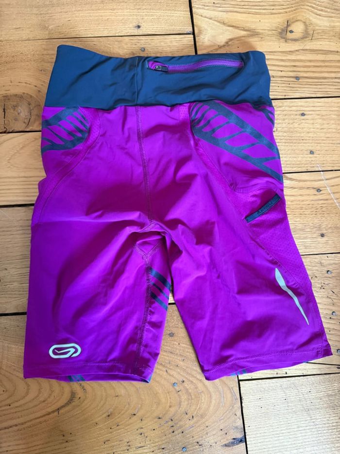 Short de vélo violet en très bon état kalenji taille 38 - photo numéro 5