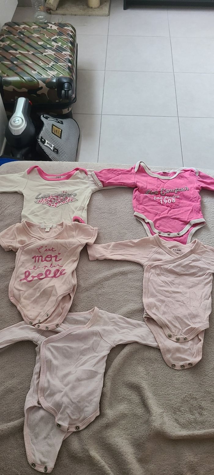 Lot vêtements bébé fille 1 mois - photo numéro 3