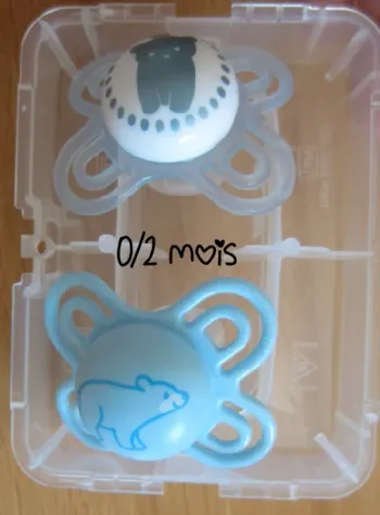 Lot de 2 Sucettes Perfect Mam 0/2 mois